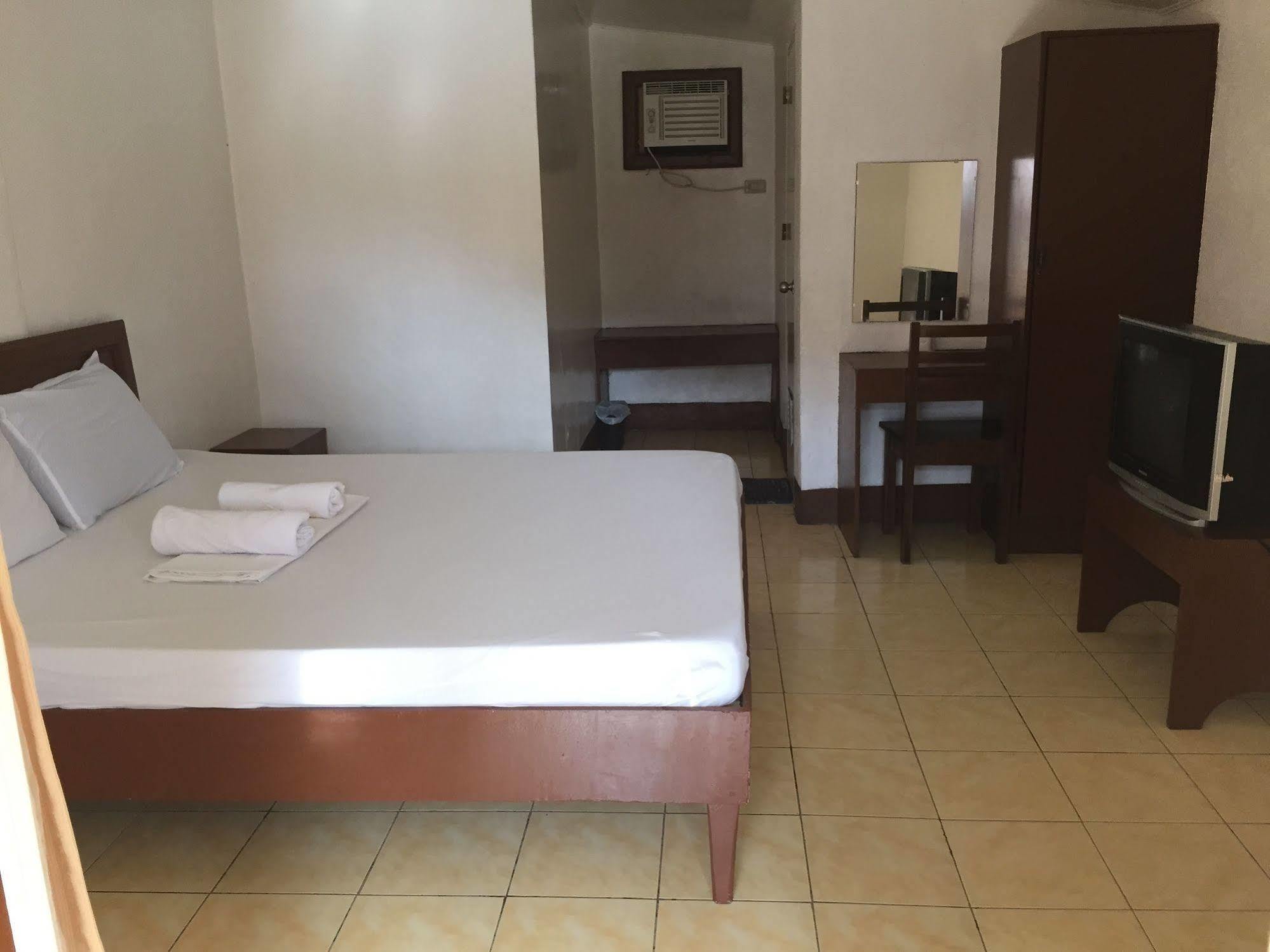Bayview Inn Ormoc Kültér fotó